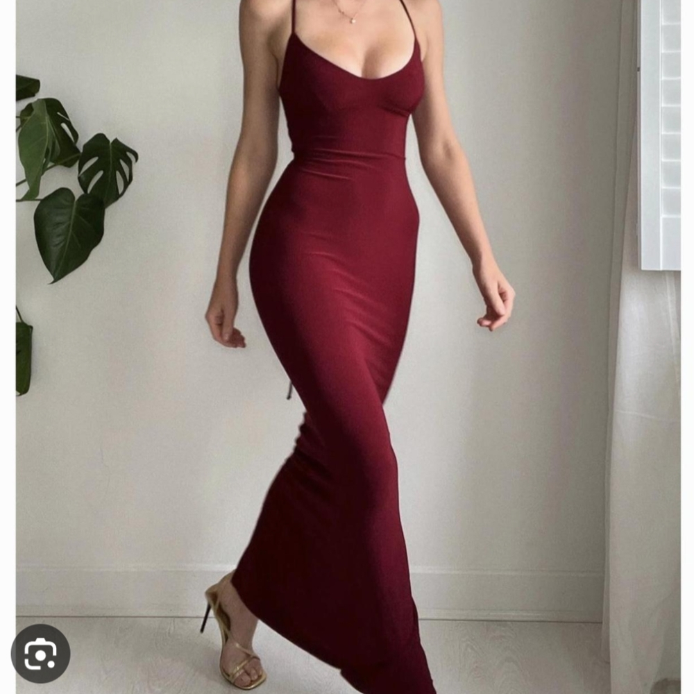 AYM Studio Royal Maxi Dress *IN BLACK NOT RED* Sz M